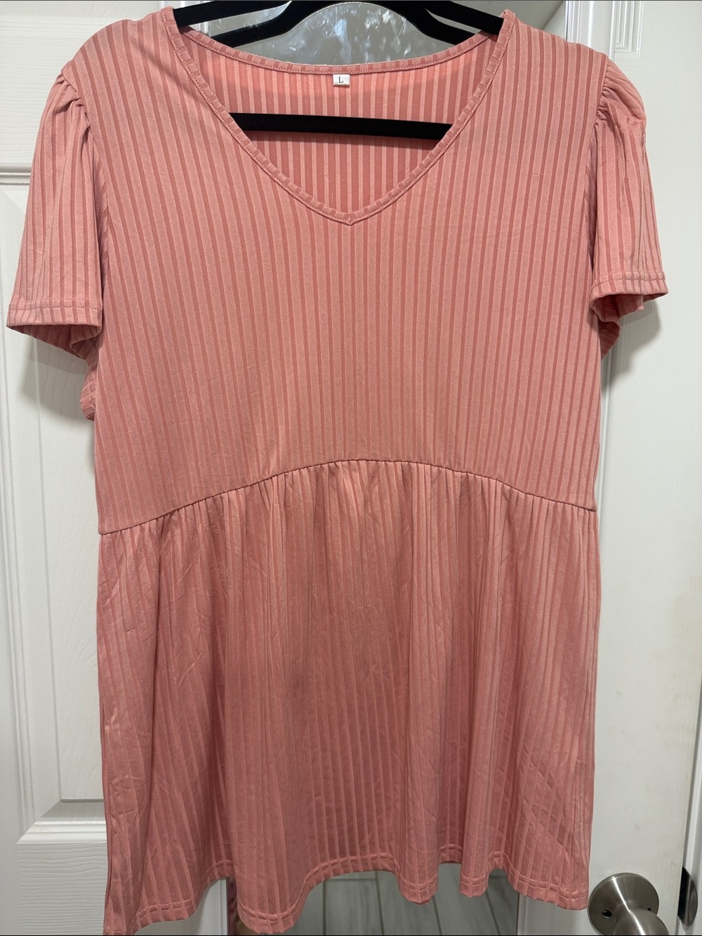 Women's Ribbed V-Neck Babydoll Top - Dusty Rose